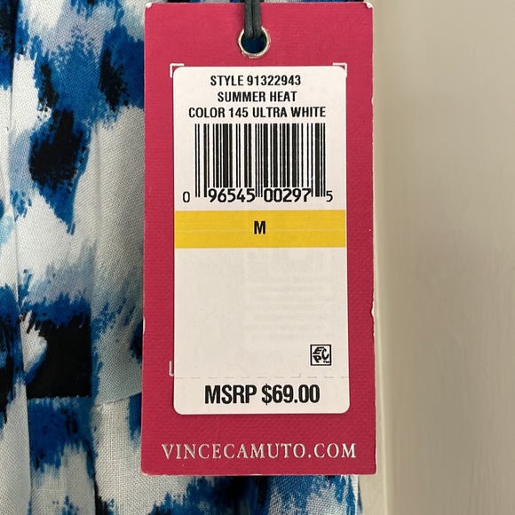 NWT Vince Camuto one piece size medium - Picture 5 of 5